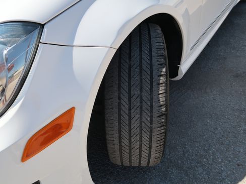 Used 2013 Mercedes-Benz C 250 Sedan image 38