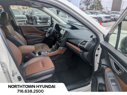Used 2023 Subaru Forester Touring image 42