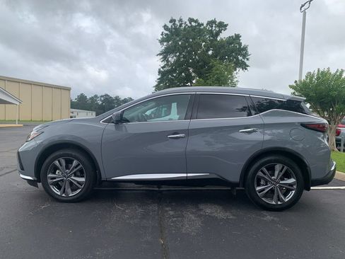 Used 2023 Nissan Murano Platinum w/ Cargo Package FWD image 5