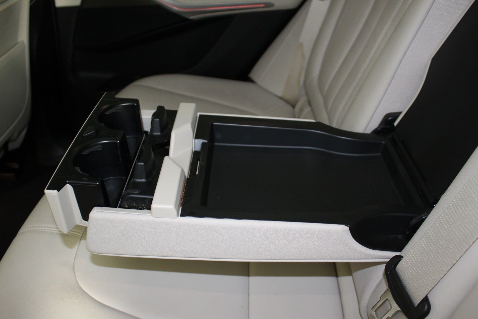 Used 2026 BMW X5 sDrive40i w/ M Sport Package RWD image 21