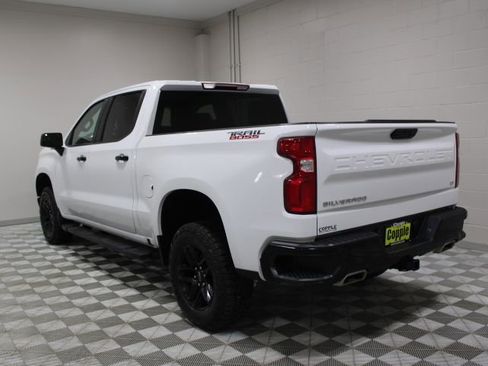 Used 2024 Chevrolet Silverado 1500 LT Trail Boss w/ Protection Package image 9