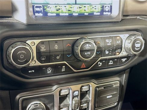 Used 2021 Jeep Wrangler Unlimited Rubicon image 14