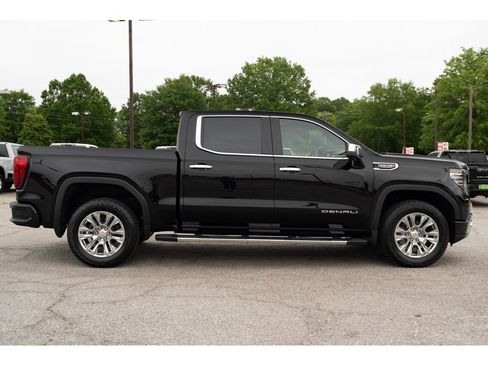 New 2026 GMC Sierra 1500 Denali AWD/4WD image 9