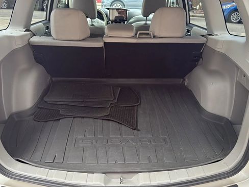 Used 2013 Subaru Forester 2.5X Premium AWD/4WD image 10