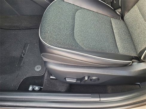 Used 2025 Kia K4 GT-Line image 24