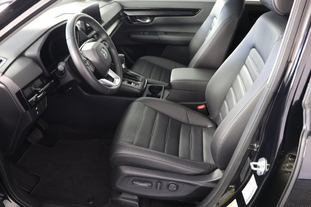 Used 2025 Honda CR-V EX-L image 19