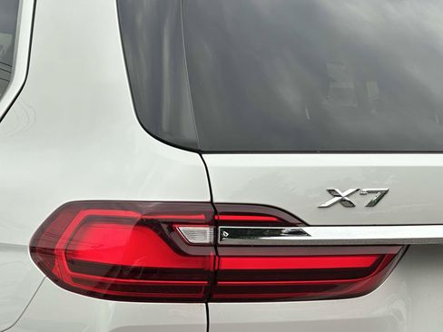 Used 2019 BMW X7 xDrive40i AWD/4WD image 12