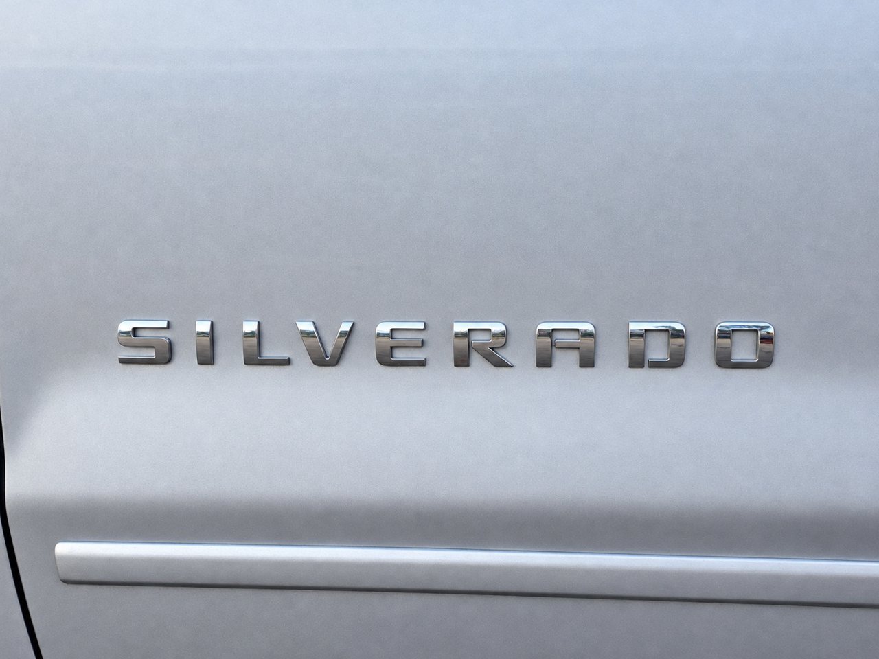Certified 2018 Chevrolet Silverado 1500 LT w/ All Star Edition AWD/4WD image 9