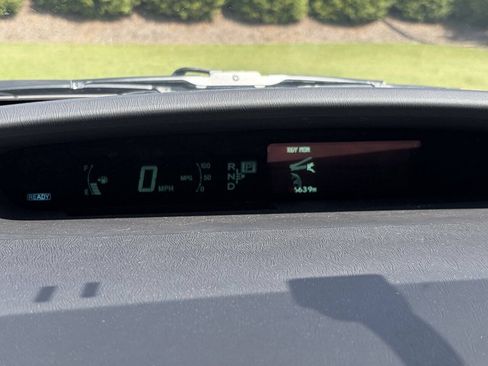 Used 2010 Toyota Prius Three FWD image 19