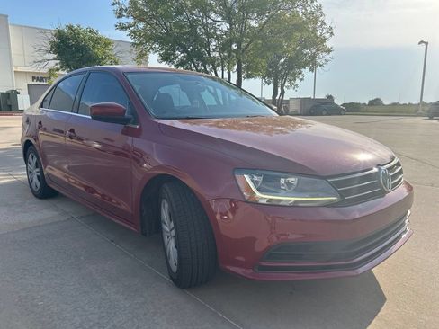Used 2017 Volkswagen Jetta S FWD image 3