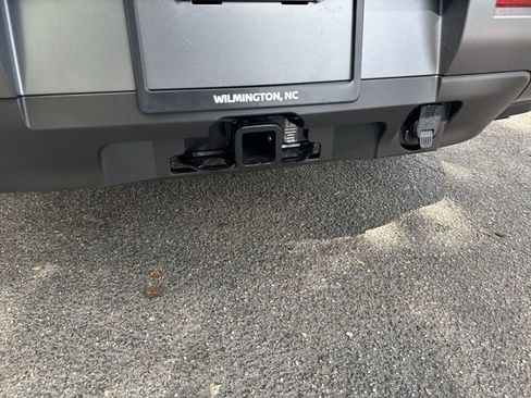New 2026 Nissan Pathfinder SL AWD/4WD image 16