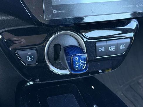 Used 2021 Toyota Prius Prime XLE image 40