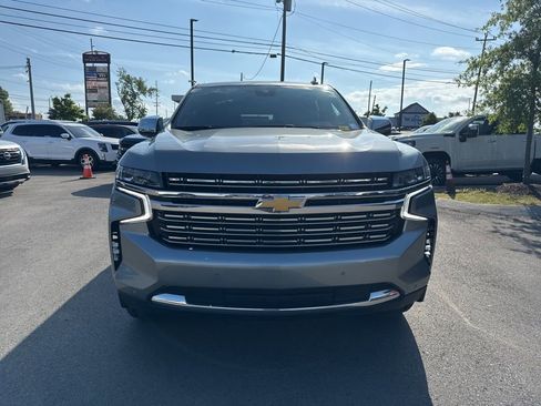 Used 2024 Chevrolet Tahoe Premier AWD/4WD image 2