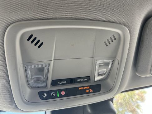 Used 2023 Chevrolet Malibu LT image 28