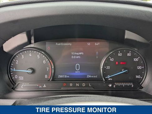 Certified 2022 Ford Explorer XLT RWD image 16