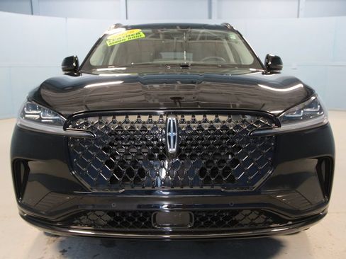 Used 2026 Lincoln Aviator Reserve AWD/4WD image 33
