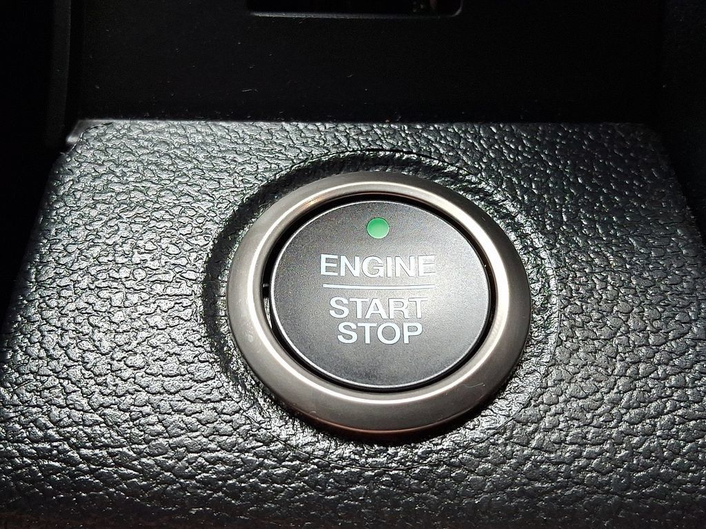 Used 2019 Ford F150 Raptor w/ Equipment Group 802A Luxury AWD/4WD image 28