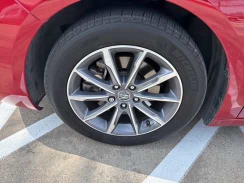 Used 2018 Acura TLX image 5