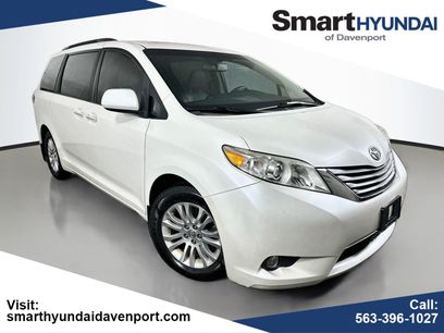 Used 2017 Toyota Sienna XLE Premium