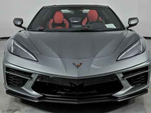 Used 2023 Chevrolet Corvette Stingray Premium Conv w/ Z51 Performance Package RWD image 4