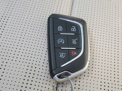 Used 2021 Cadillac Escalade Sport w/ Driver Assist Tech Package image 40