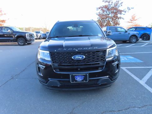 Used 2018 Ford Explorer Sport w/ Equipment Group 401A image 2