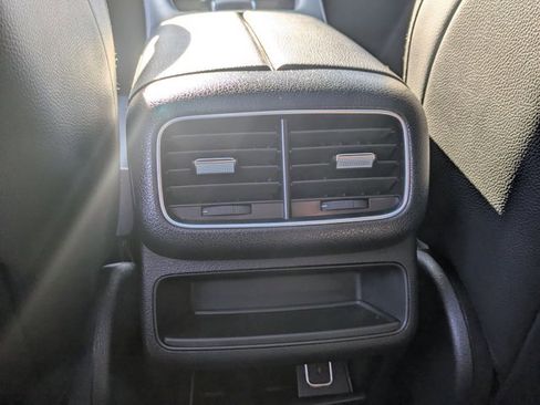Used 2022 Mercedes-Benz GLE 350 image 18