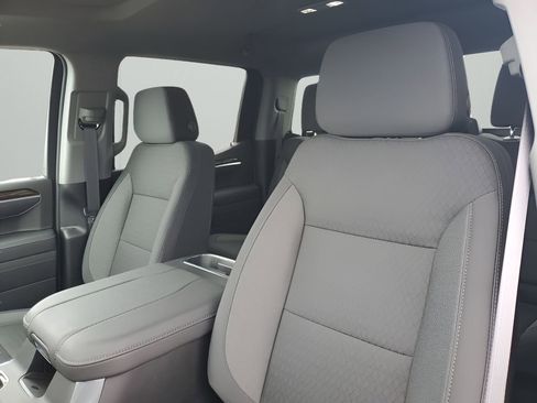 New 2026 GMC Sierra 1500 Elevation image 30