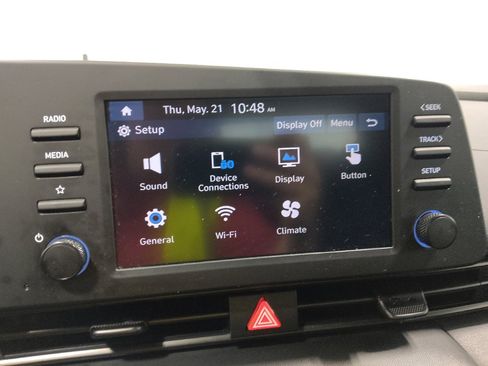 Used 2025 Hyundai Elantra Sport FWD image 25
