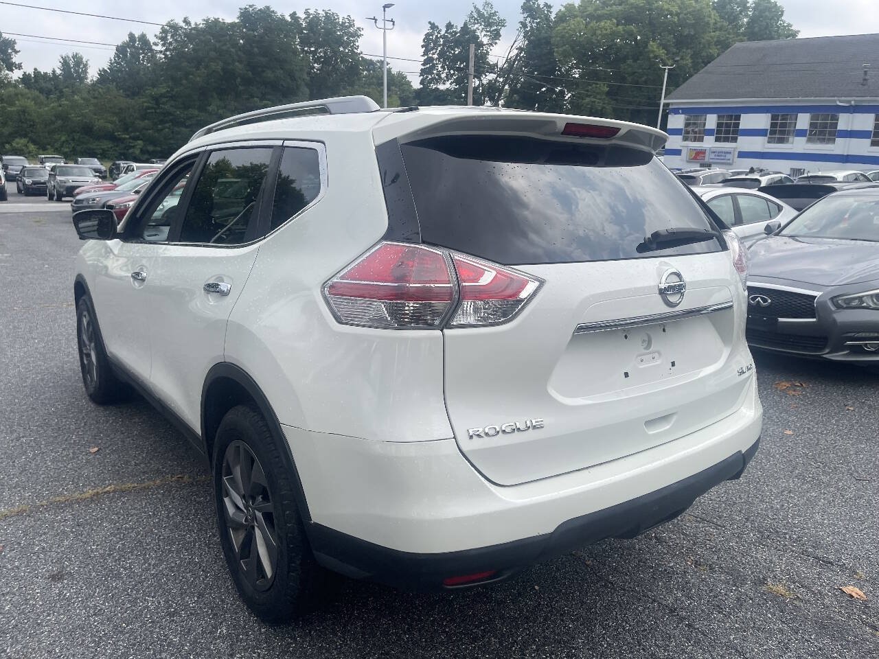 Used 2016 Nissan Rogue SL w/ SL Premium Package AWD/4WD image 8