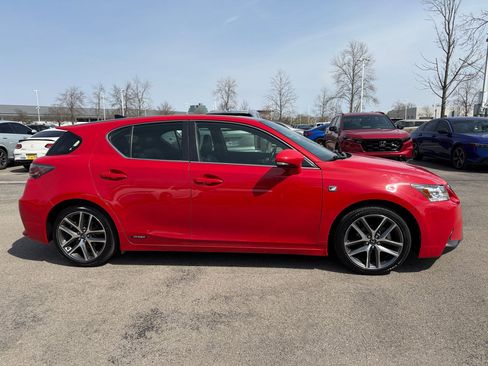Used 2017 Lexus CT 200h w/ Navigation System Package image 8