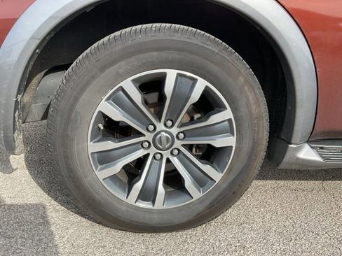 Used 2018 Nissan Armada SL image 11