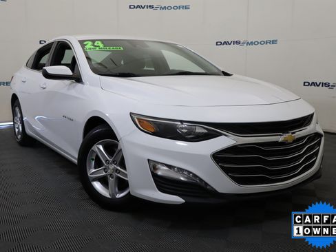 Used 2024 Chevrolet Malibu LT image 2