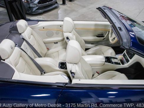 Used 2012 Maserati GranTurismo Sport image 15