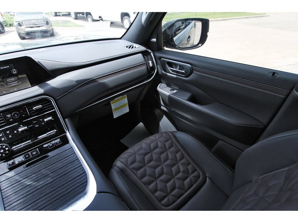 New 2026 Nissan Armada Platinum Reserve AWD/4WD image 8