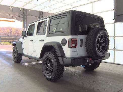 Used 2023 Jeep Wrangler Unlimited w/ Cold Weather Group image 4