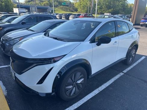 Used 2024 Nissan Ariya AWD image 4