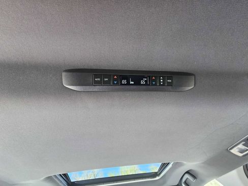 Used 2023 Toyota Sienna XSE w/ XSE Plus Package image 28