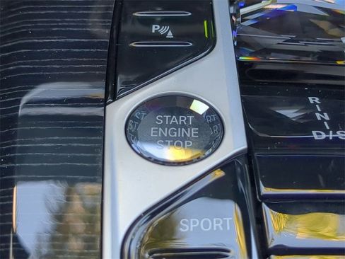 New 2026 BMW X5 xDrive40i w/ Executive Package image 29