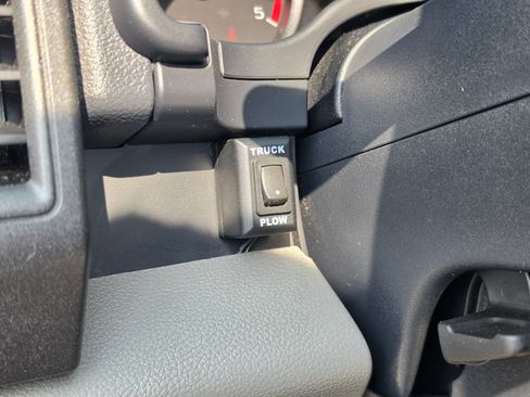 Used 2022 Ford F250 XL w/ Power Equipment Group AWD/4WD image 14