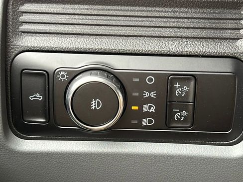 New 2025 Ford F450 XL w/ XL Chrome Package image 17