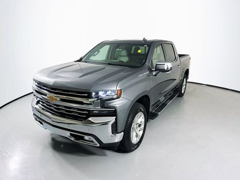 Used 2022 Chevrolet Silverado 1500 LTZ AWD/4WD image 5