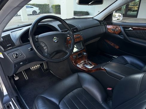 Used 2005 Mercedes-Benz CL 65 AMG image 28