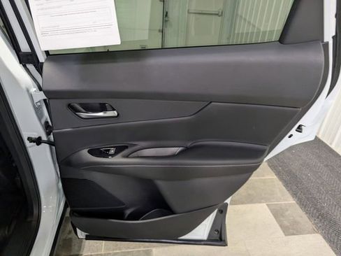 Used 2026 Nissan Murano SL image 26