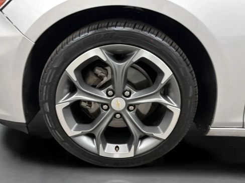 Used 2021 Chevrolet Malibu LT FWD image 29
