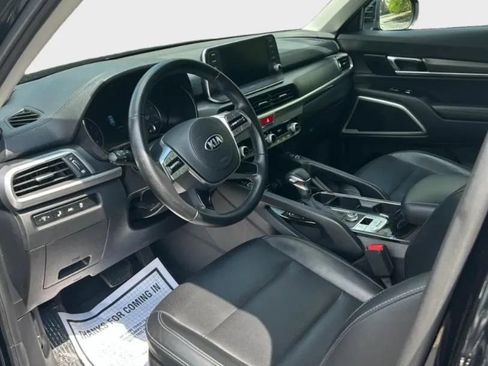 Used 2021 Kia Telluride S image 2