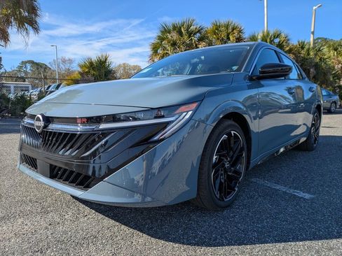 New 2026 Nissan Sentra SR w/ Floor Mat Package image 8