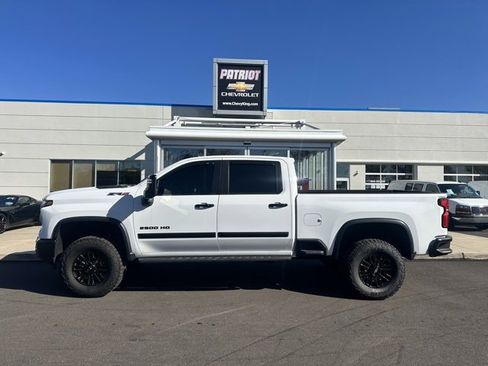 Certified 2024 Chevrolet Silverado 2500 ZR2 w/ Technology Package image 1