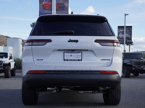 New 2025 Jeep Grand Cherokee L Limited w/ Black Appearance Package image 5