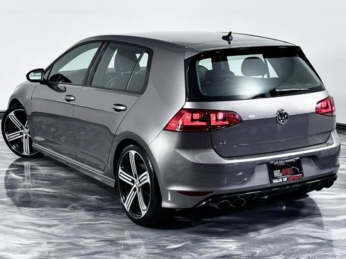 Used 2016 Volkswagen Golf R 4-Door AWD/4WD image 12